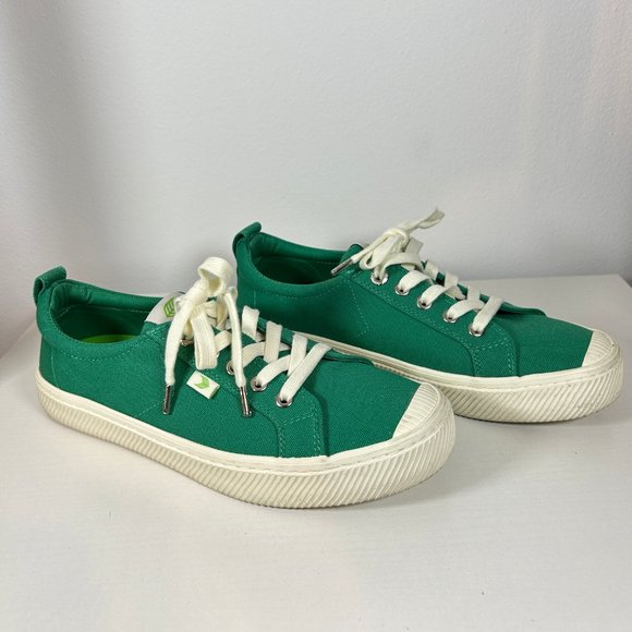 Cariuma OCA Low Green Canvas Sneakers (Size: 8.5 WOMENS) (Size: 7 MENS) - Picture 7 of 10